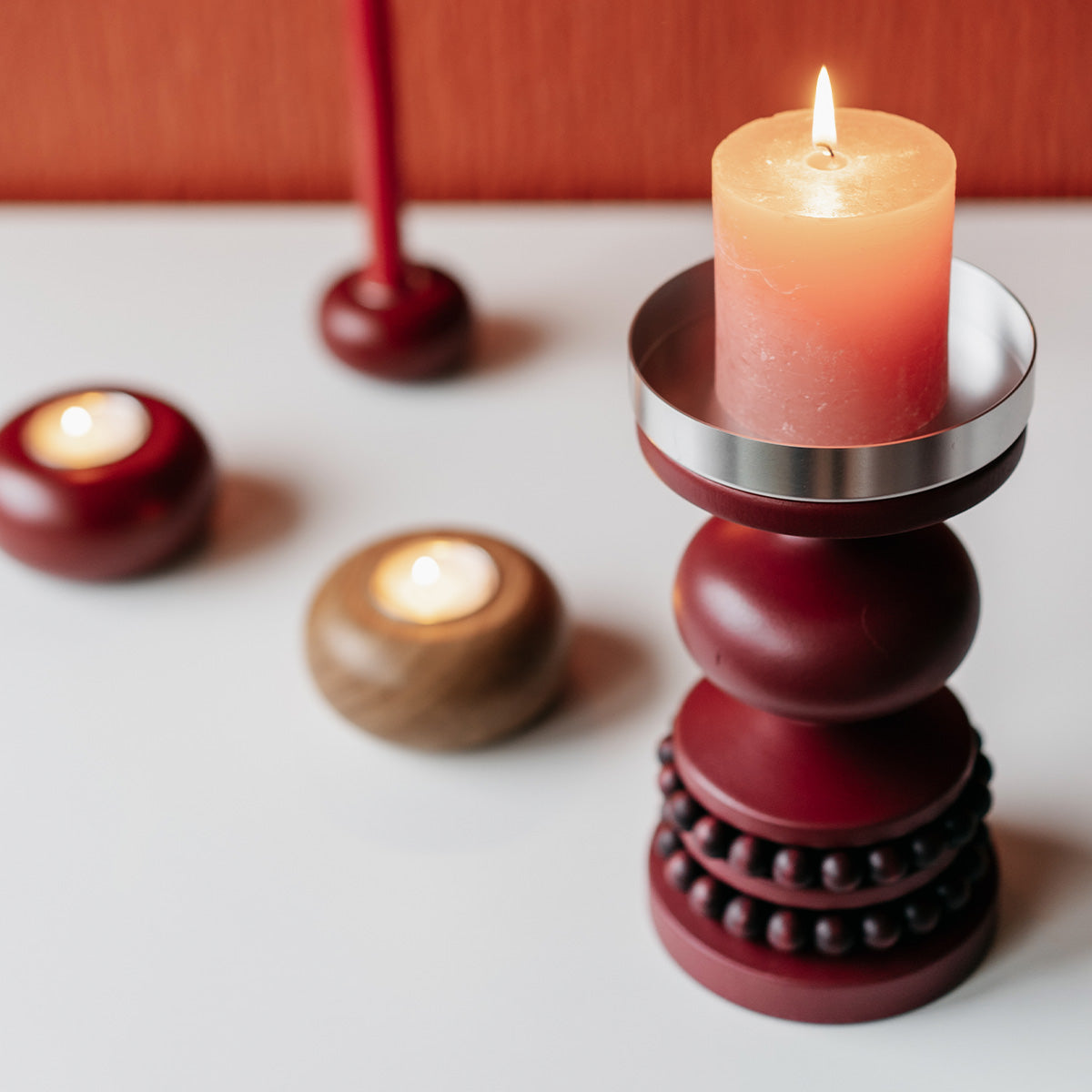 Pikkunappi candleholder, plum red